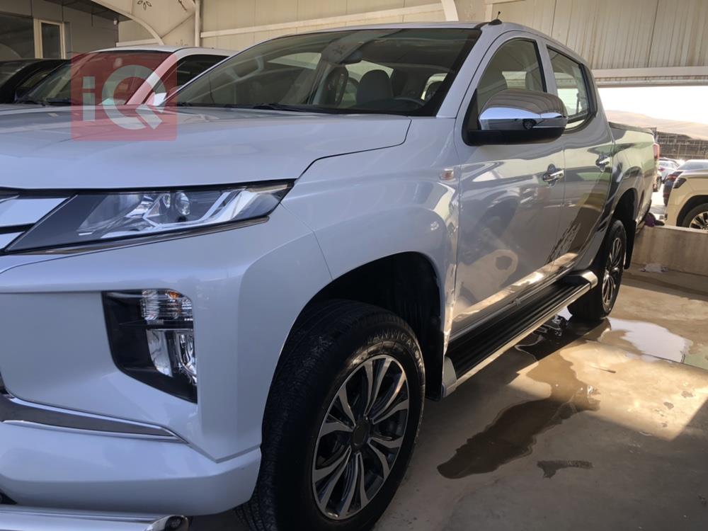 ميتسوبيشي L200